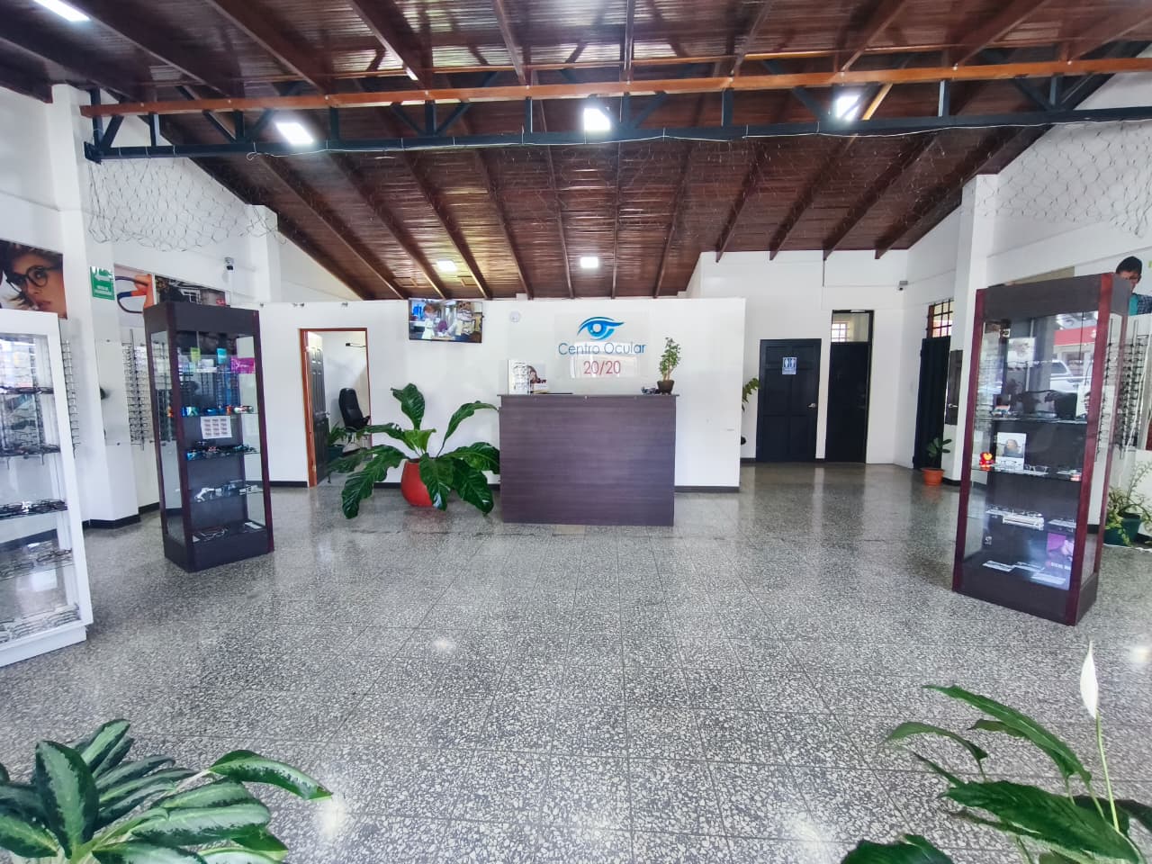 Sala de espera y exhibición